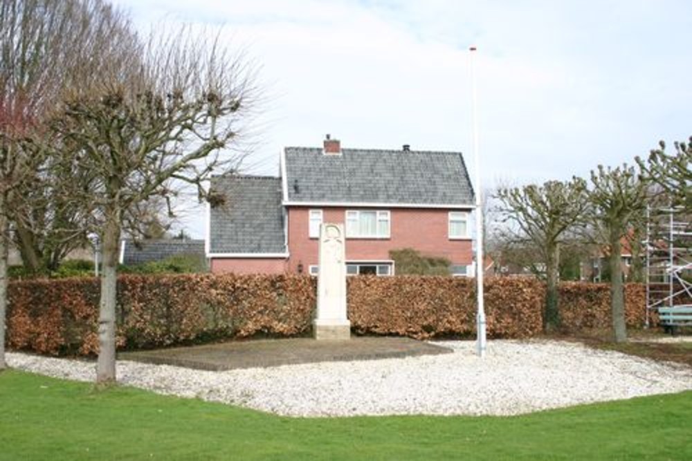 War Memorial Vries #1