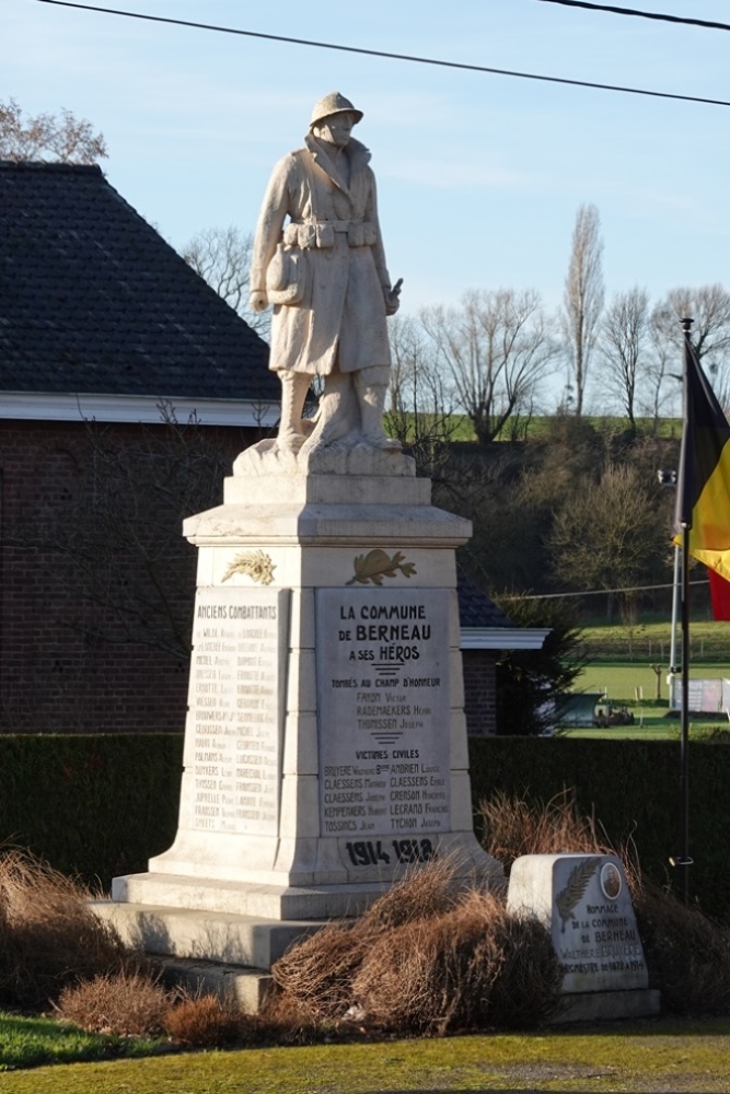 War Memorial Berneau #4