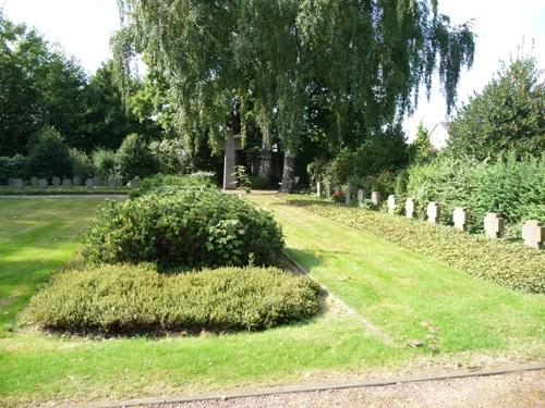 Graven Bombardementsslachtoffers Rommerskirchen #1