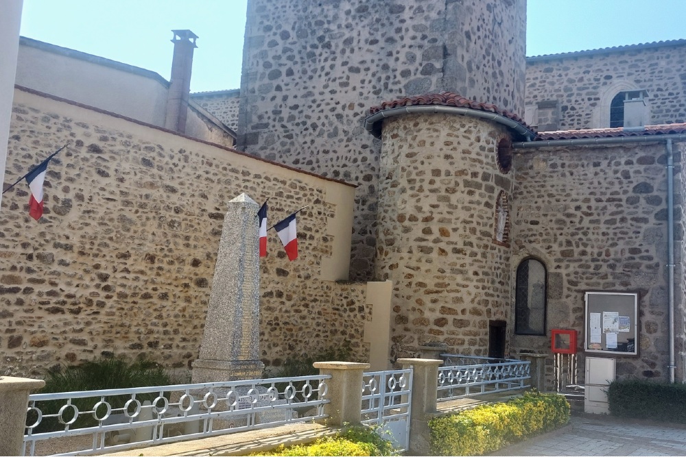 War Memorial Aveizieux