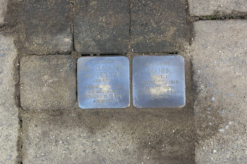 Stolpersteine Hugo de Grootstraat 2