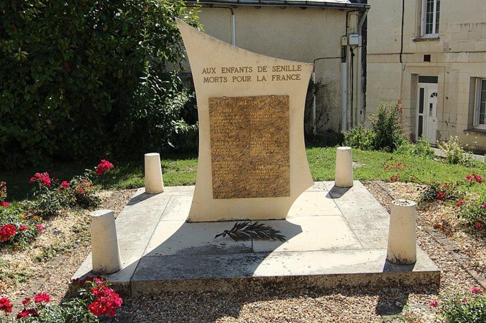 War Memorial Senillé #1