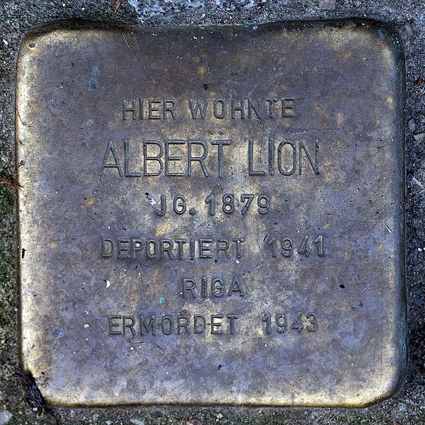 Stolpersteine Bahnstraße 9