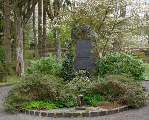 War Memorial Büscheich #2
