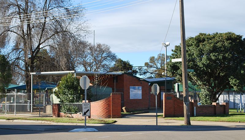 Herdenkingszwembad Cobram & District #1