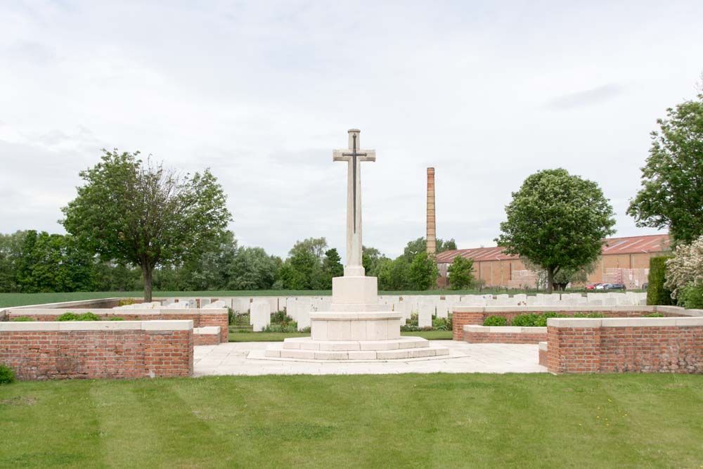 Commonwealth War Cemetery Tancrez Farm #3