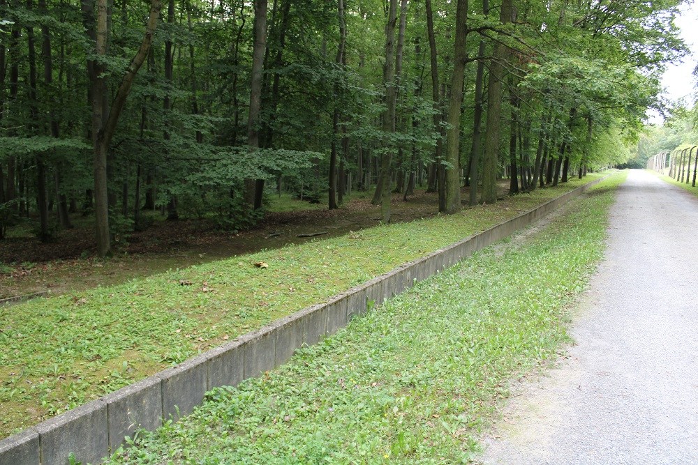 Camp Cemetery NKVD Camp No. 2