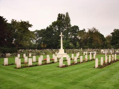 Commonwealth War Graves Alperton Burial Ground #1