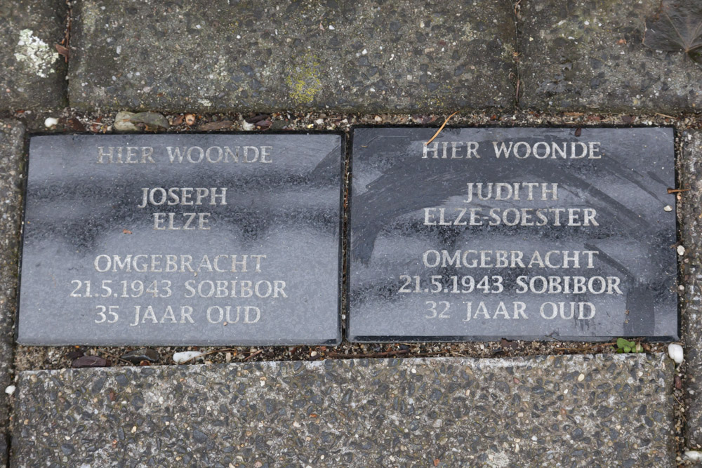 Memorial Stones Weidestraat 10 #2