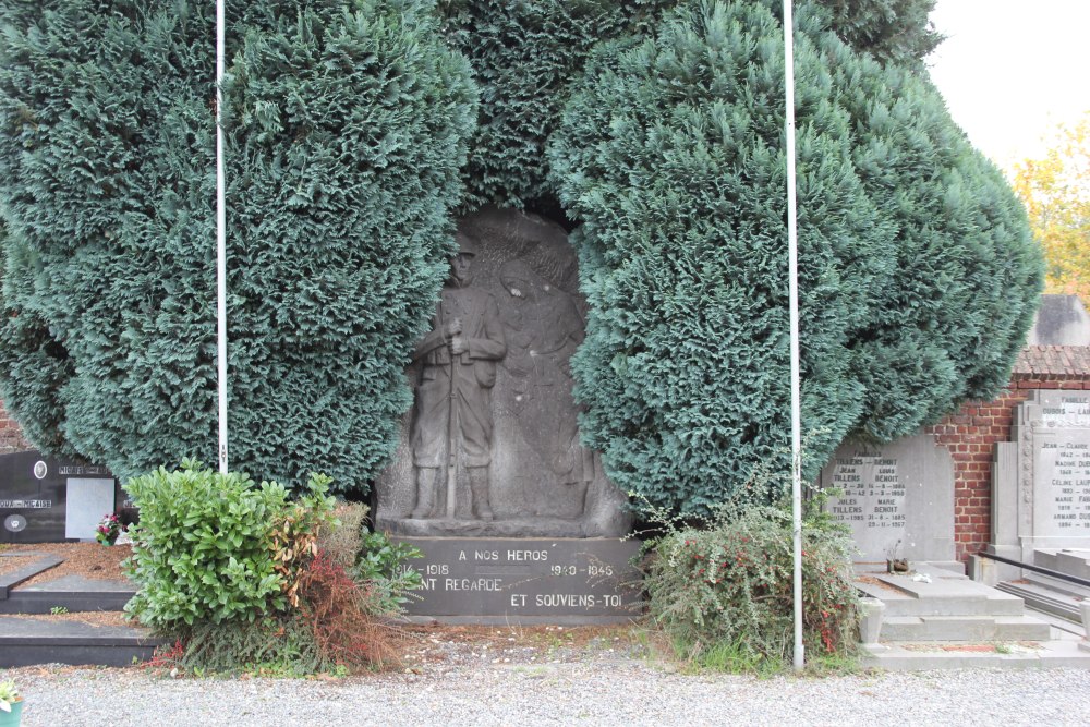 Oorlogsmonument Waterloo Begraafplaats Sainte-Anne #1