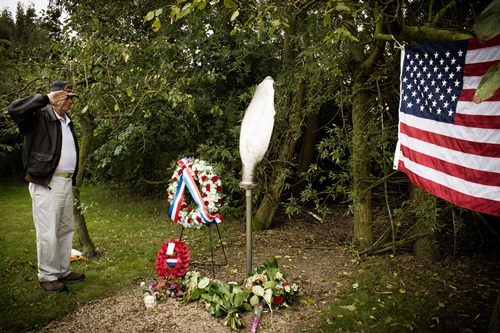 Monument Location B-24H Liberator 42-94886 Feathered Injun