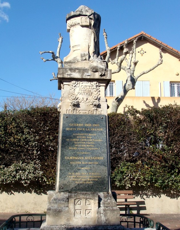 Oorlogsmonument oures