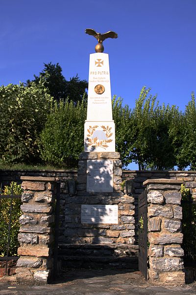 Oorlogsmonument Salmannsdorf #1