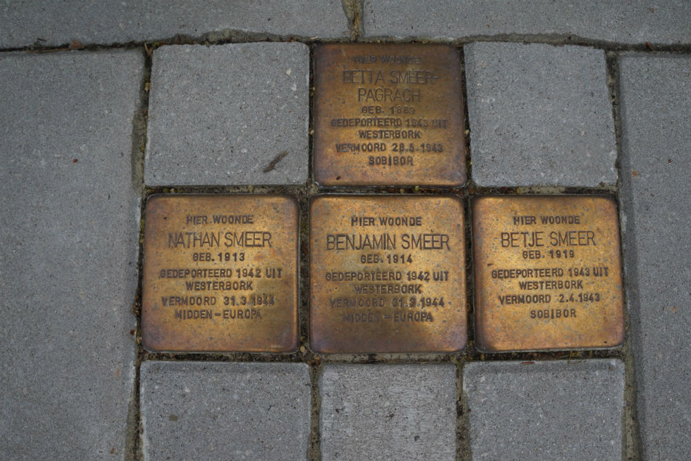 Stumbling Stones Burgemeester van de Borchstraat 1