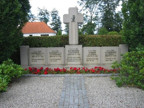 Oorlogsgraven van het Gemenebest Randbl #1