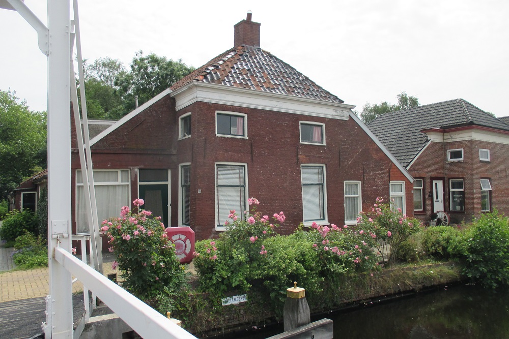 Memorial Stone Boven Oosterdiep 52 #2