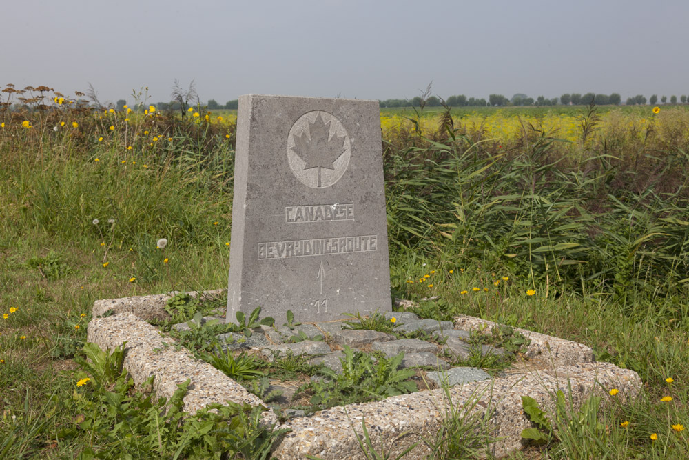 Wegmarkering nr. 11 Canadese Bevrijdingsroute #1