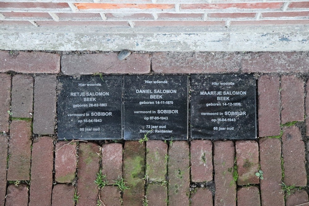 Memorial Stones Loodsgracht 13