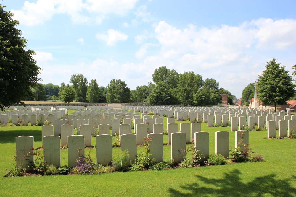 Commonwealth War Cemetery Flesquieres Hill #3