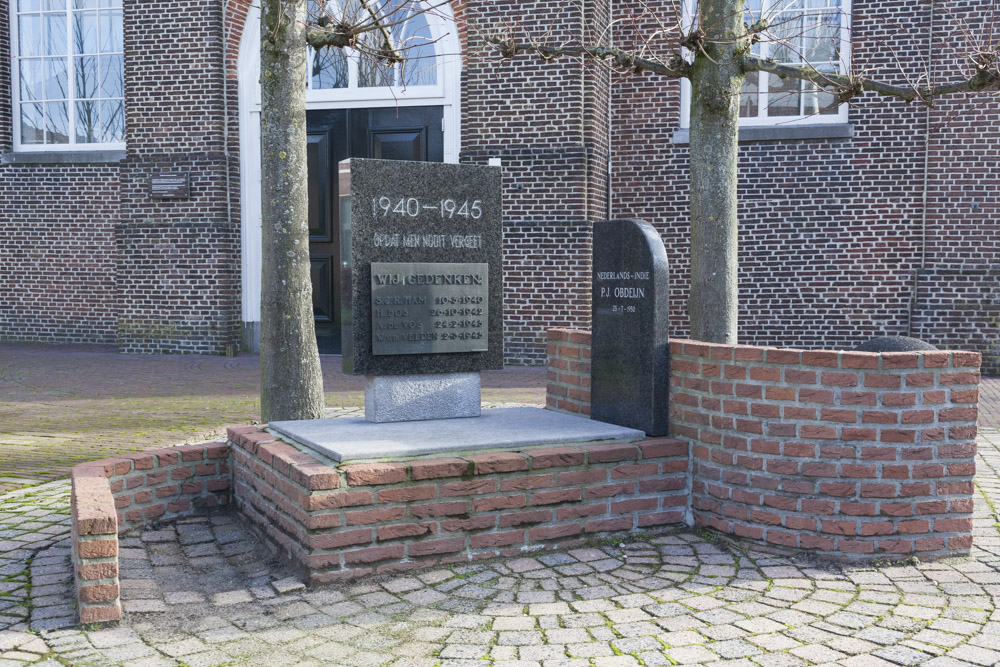 Oorlogsmonument Leimuiden #1