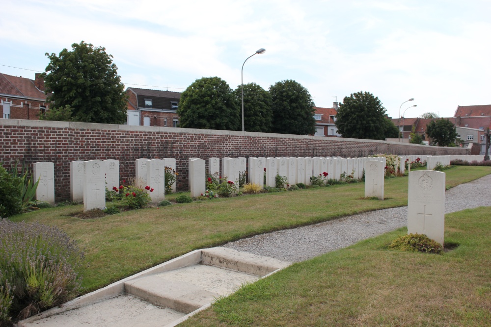 Commonwealth War Graves Merville Extension #1
