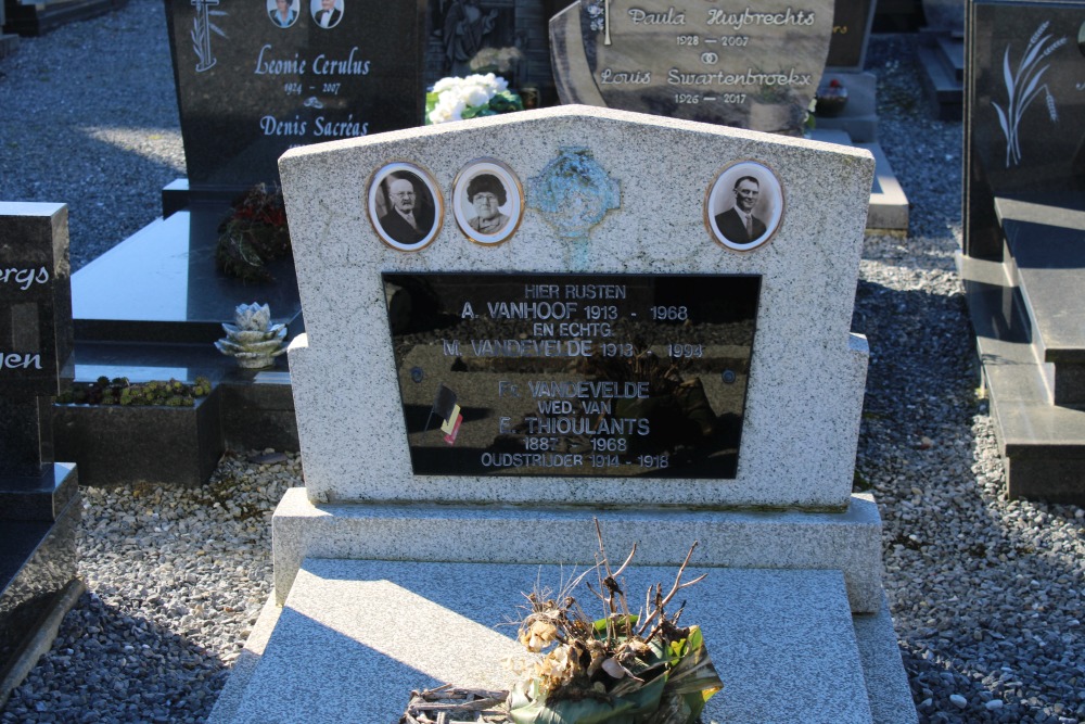 Belgian Graves Veterans Budingen #2