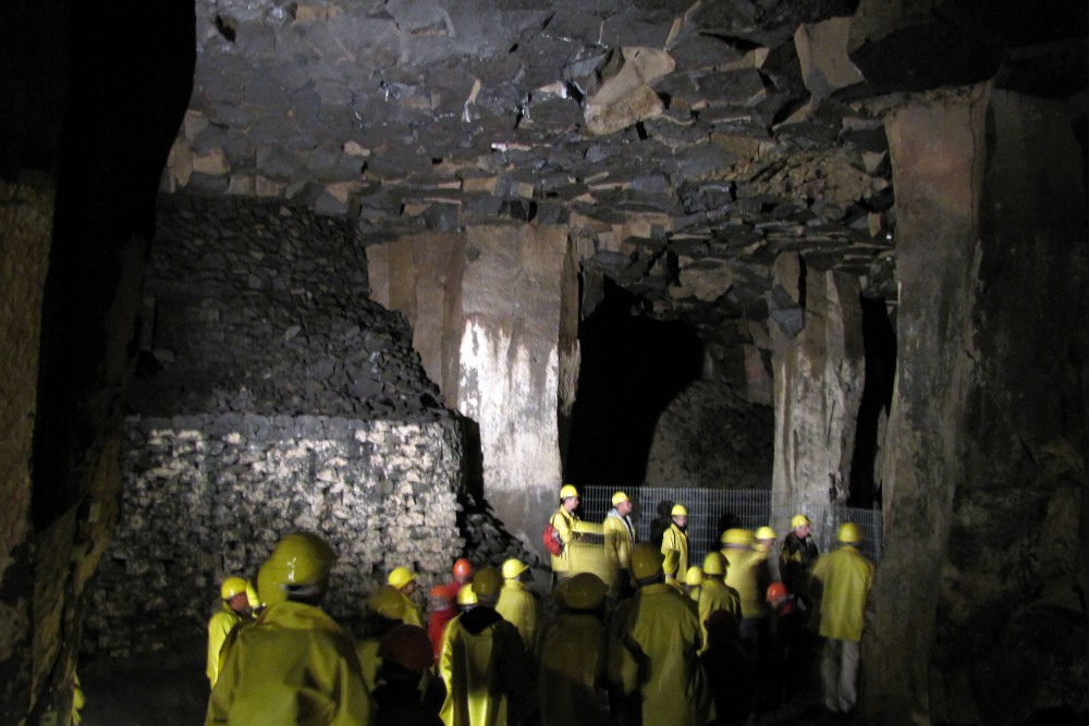 U-Verlagerung Igel (German Volcano Museum lava dome)