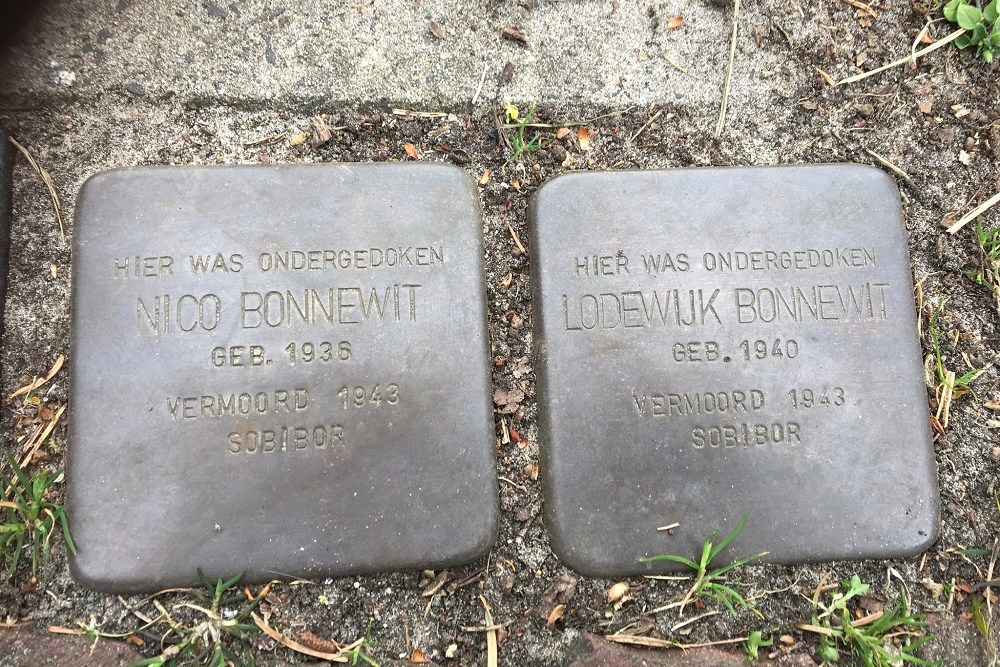 Stolpersteine Spoorlaan 4