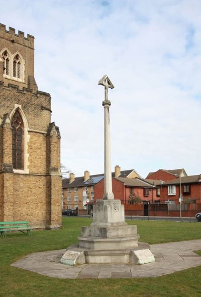 Oorlogsmonument All Saints Church #1