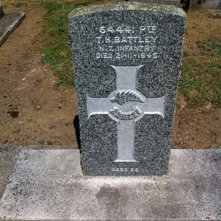 Commonwealth War Grave Piopio Cemetery