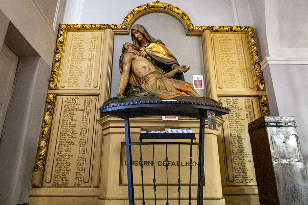 Gedenktekens Kerk Blatzheim