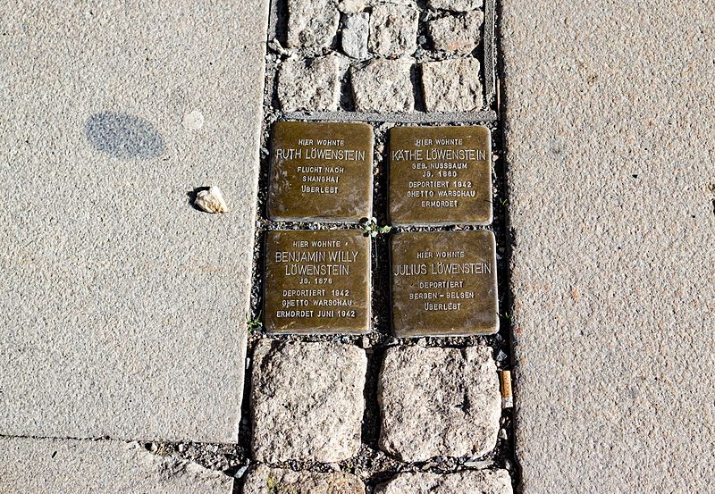 Stumbling Stones Burgstrae 9