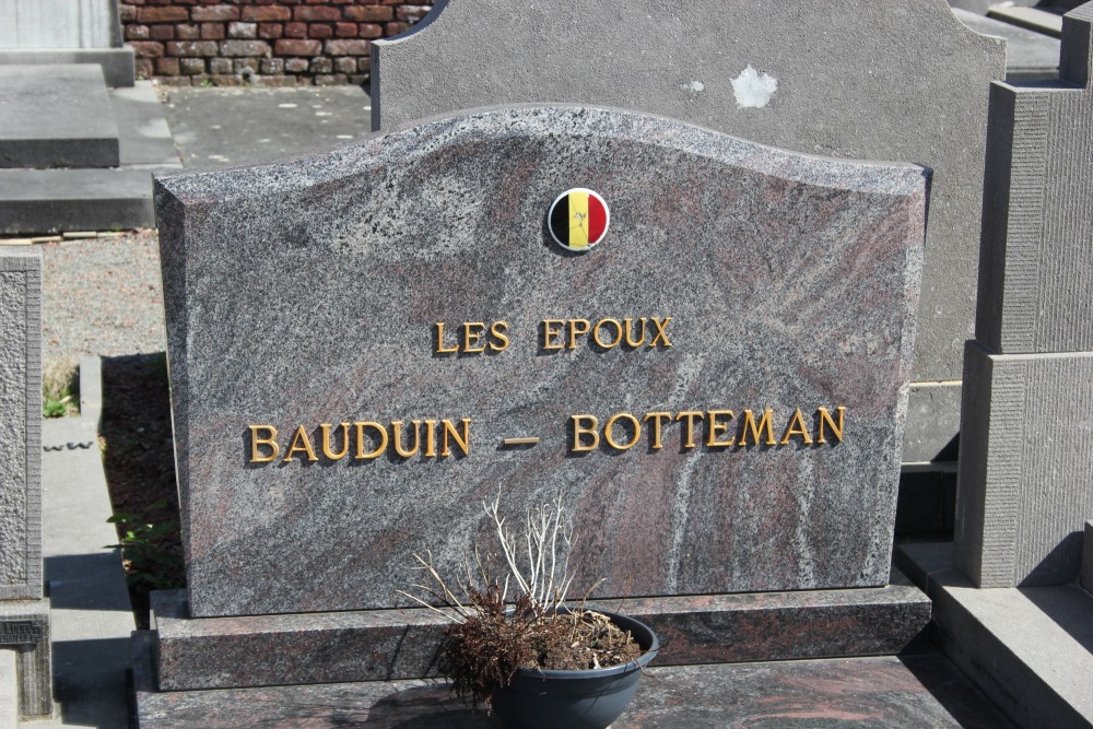 Belgian Graves Veterans Wauthier-Braine #5