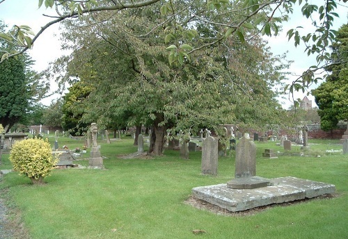 Oorlogsgraf van het Gemenebest St Peter Church Cemetery #1