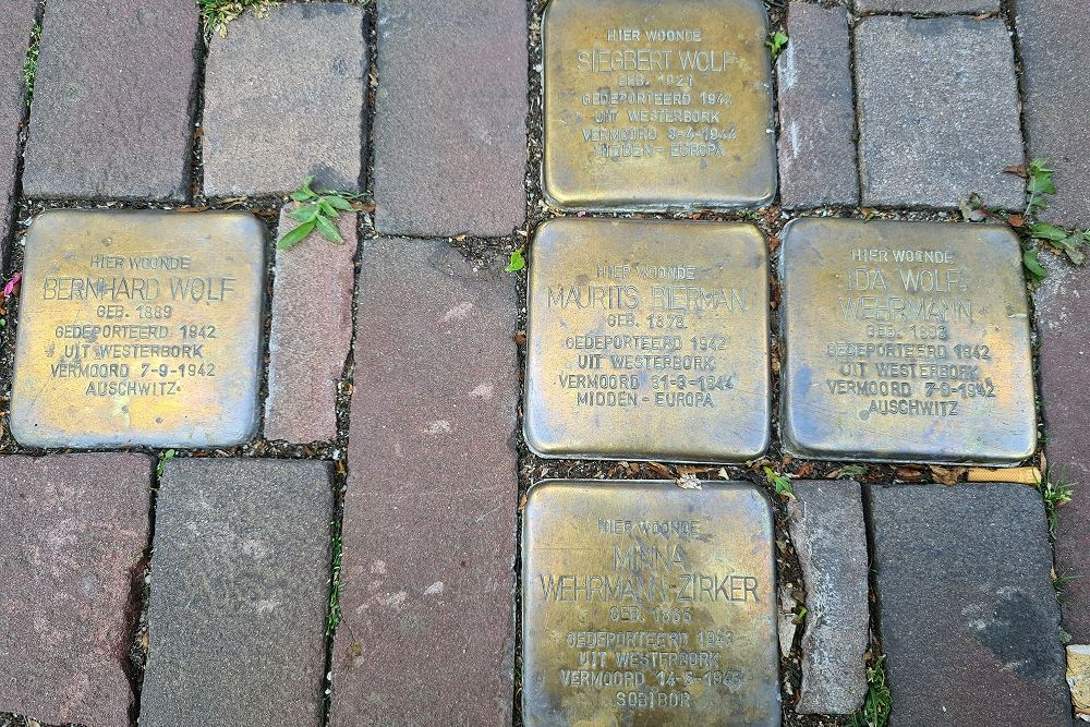 Stolpersteine Zwartbroekstraat 36 #1