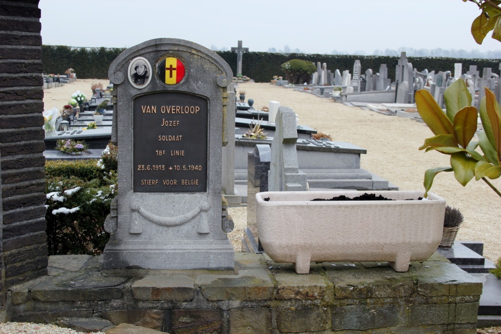 Belgische Oorlogsgraven Hees #3