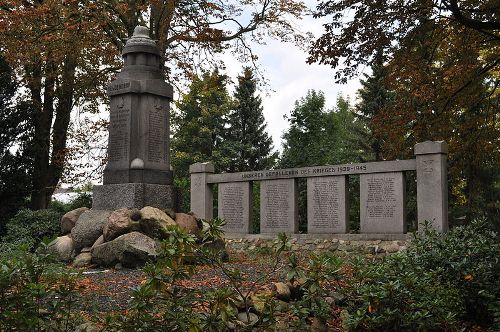 Oorlogsmonument Warstade