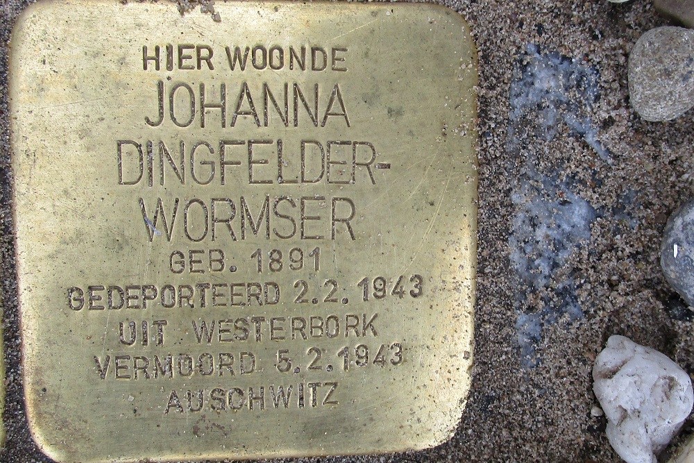 Stolpersteine Karnemelksloot 102 #4