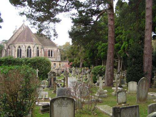 Oorlogsgraven van het Gemenebest All Saints Churchyard #1