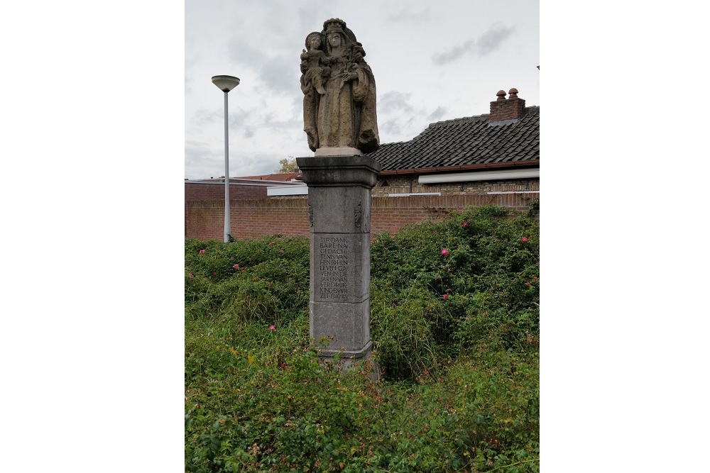 Remembrance-Column Hesperenstraat Tilburg #3