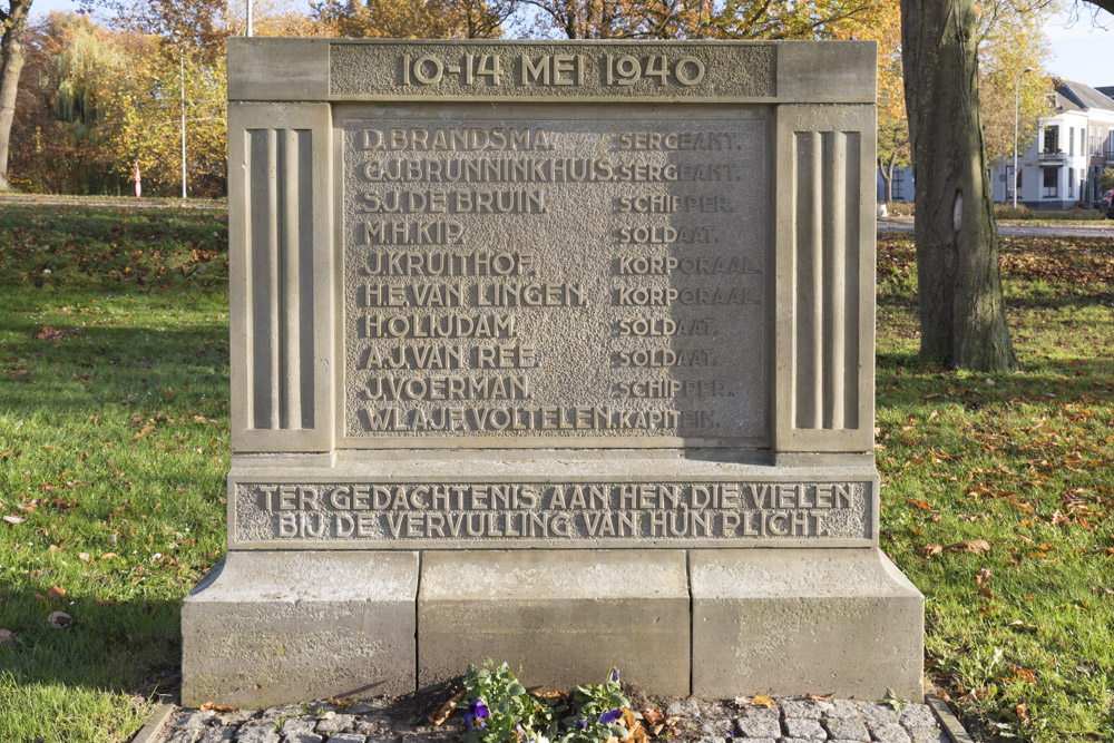 Monument voor omgekomen militairen