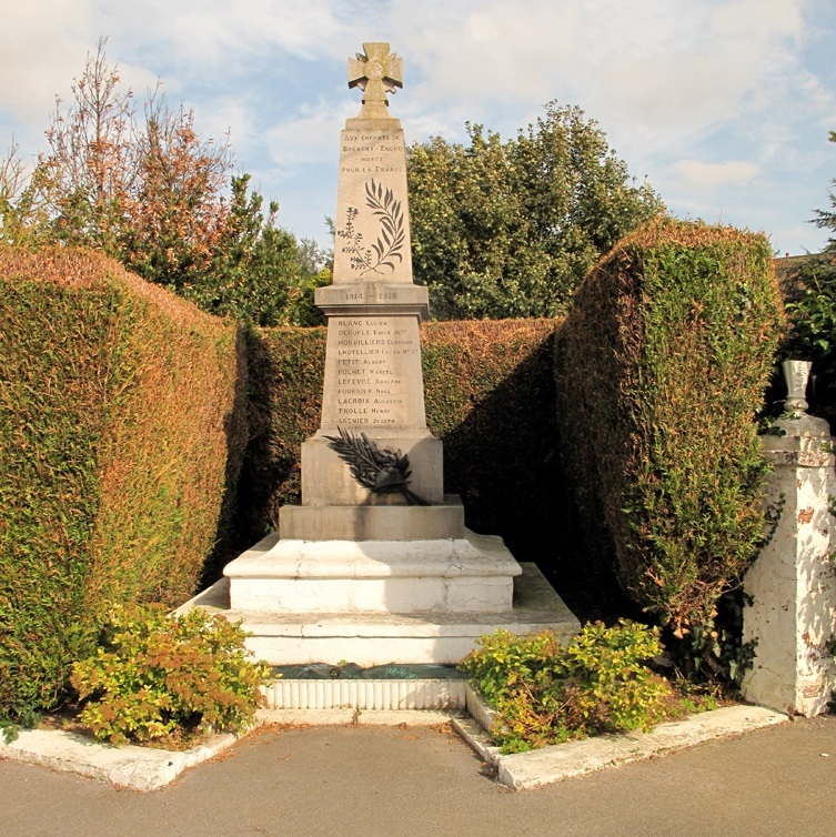War Memorial Bréxent-Énocq #1
