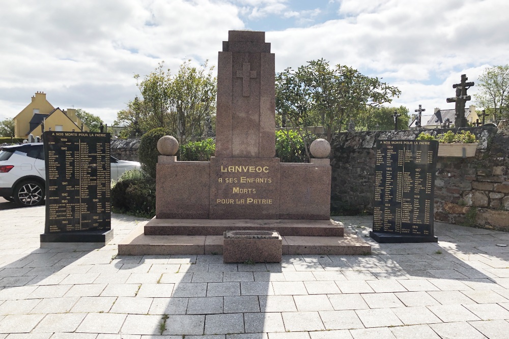 War Memorial Lanvoc