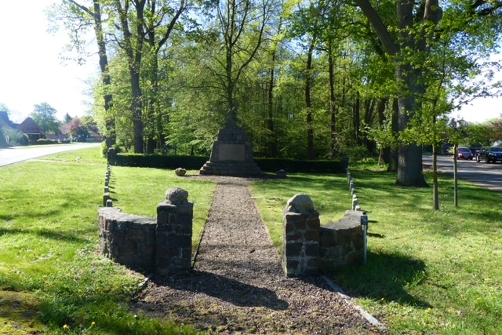 Duitse Oorlogsbegraafplaats Groß Häuslingen