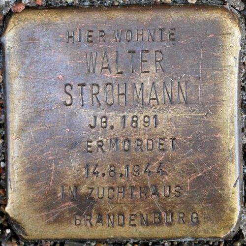 Stumbling Stone Grüntaler Straße 30