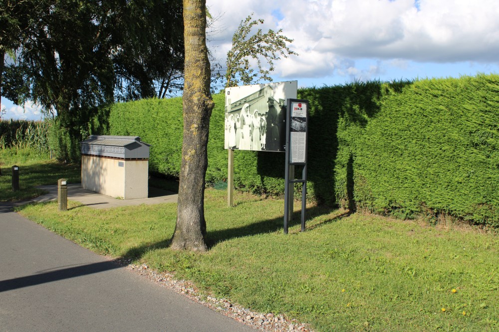 Herdenkingsmonument Militair Hospitaal Beveren-aan-de-IJzer #1