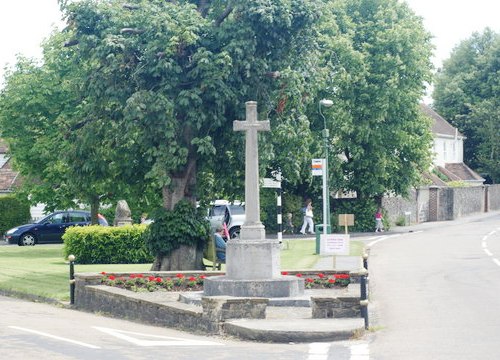 Oorlogsmonument Saltwood #1