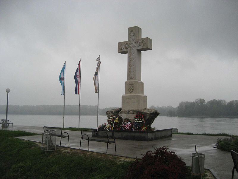 Remembrance Cross Vukovar #1