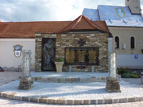 War Memorial Rodingersdorf