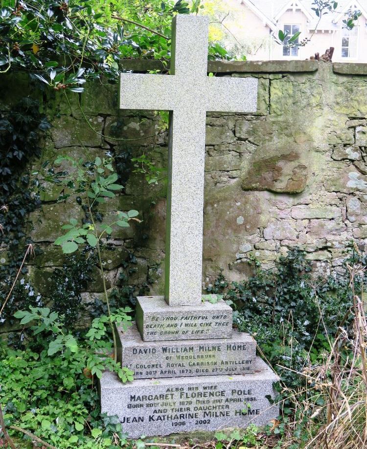 Oorlogsgraf van het Gemenebest Hutton Parish Churchyard #1